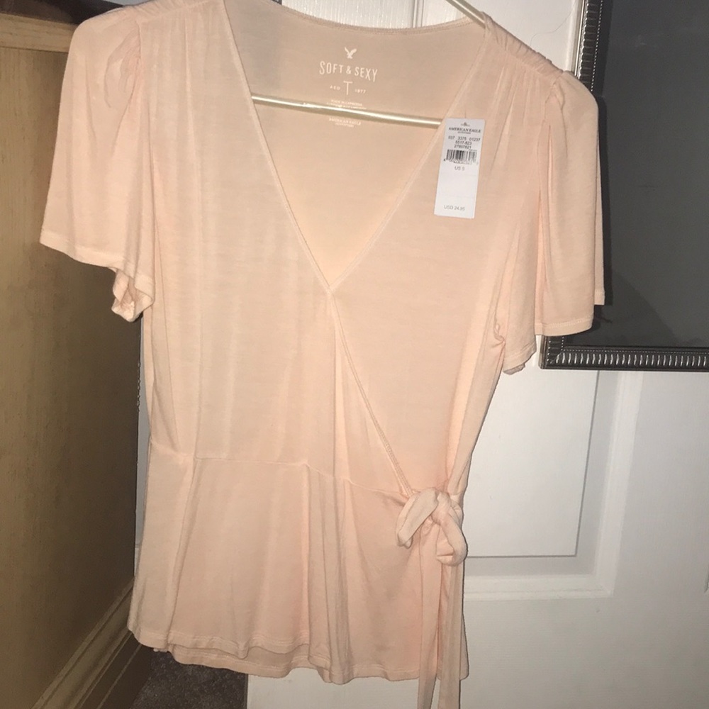 American Eagle top